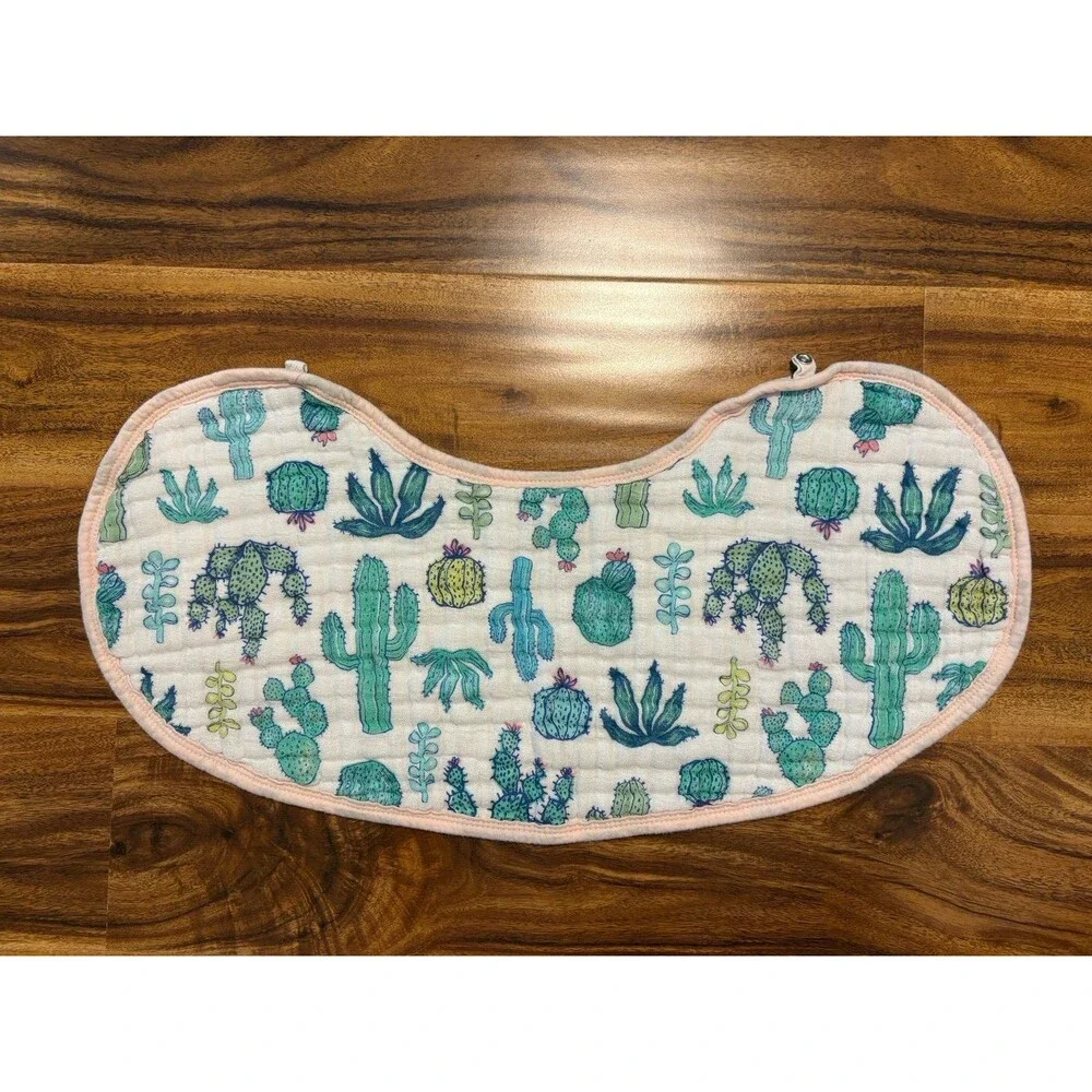 Aden & Anaïs Burpy Bibs, Reversible, Llamas, Cactus and Floral